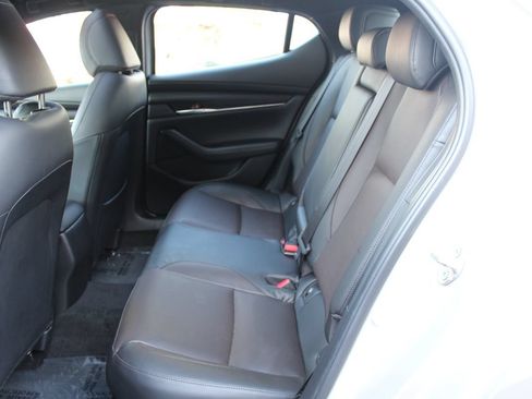 Used 2024 MAZDA MAZDA3 s FWD image 23