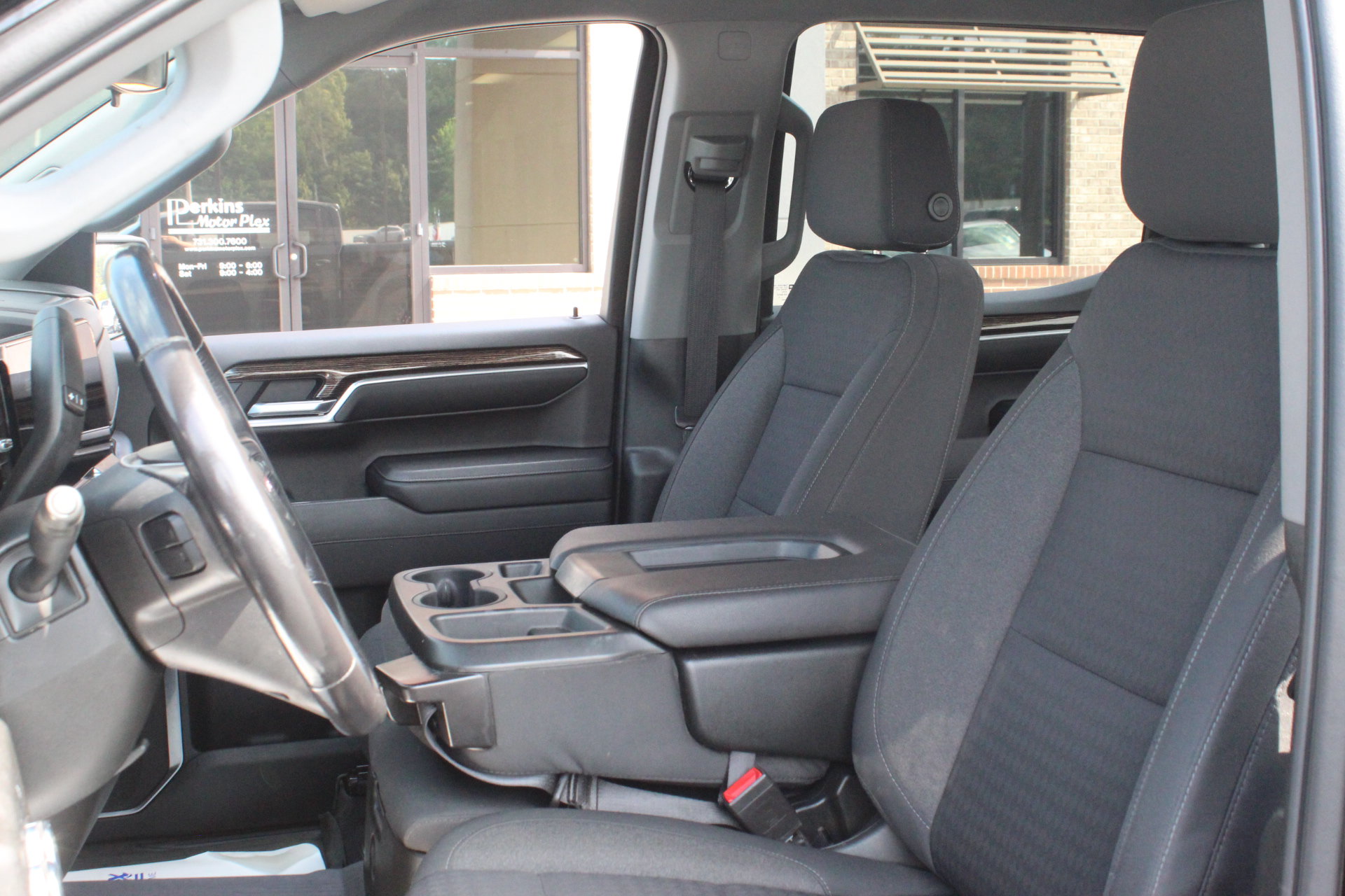 Used 2022 GMC Sierra 1500 Elevation w/ LPO, Elevation Black Package AWD/4WD image 17