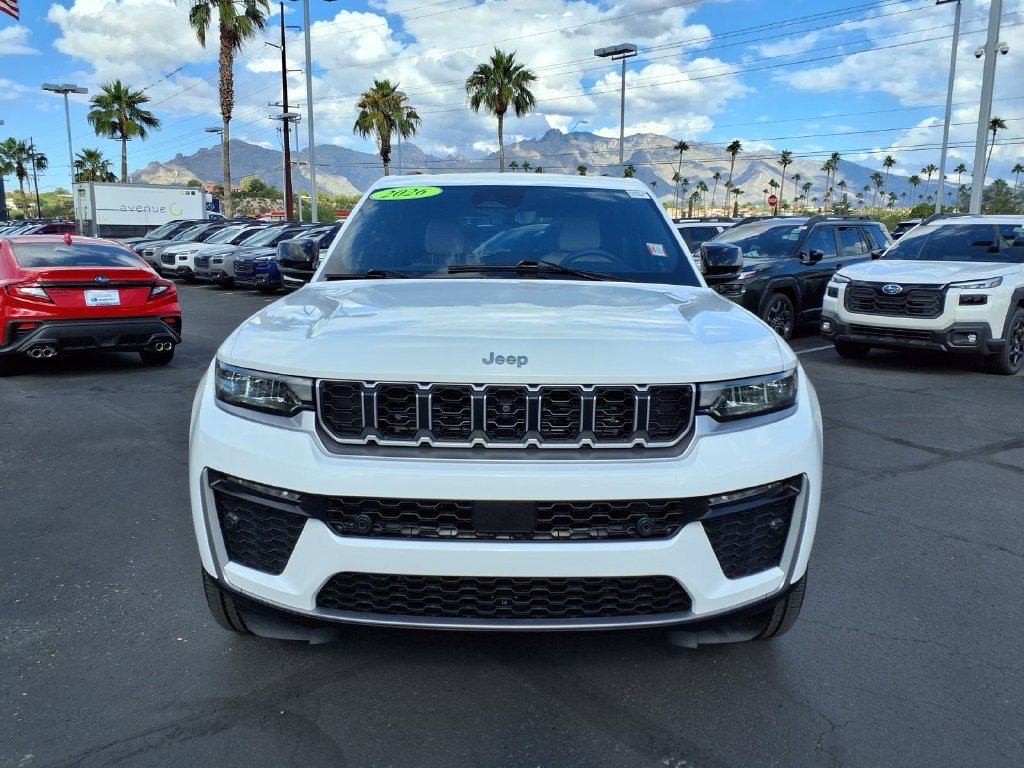 Used 2026 Jeep Grand Cherokee Limited w/ Luxury Tech Group II AWD/4WD image 9