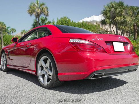 Used 2013 Mercedes-Benz SL 550 image 18
