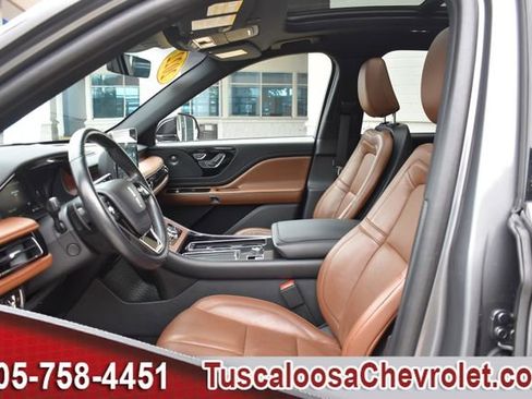 Used 2022 Lincoln Aviator Reserve image 23