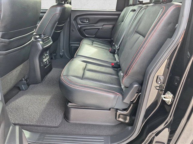 Used 2021 Nissan Titan PRO-4X w/ Pro-4x Convenience Package AWD/4WD image 19