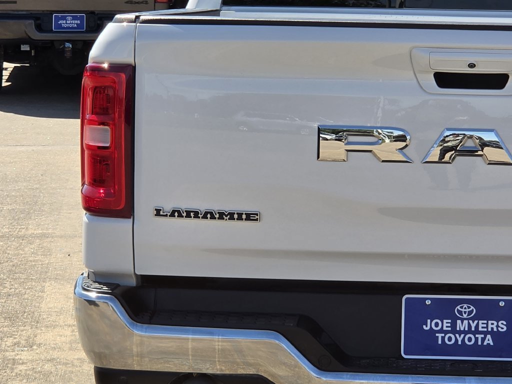 Used 2026 RAM 1500 Laramie AWD/4WD image 10