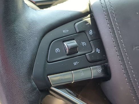 Certified 2022 Cadillac Escalade ESV Sport Platinum RWD image 38