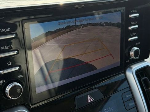 Used 2021 Kia Sorento S w/ Panoramic Sunroof Package image 22