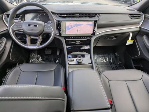 New 2026 Jeep Grand Cherokee L Limited AWD/4WD image 23