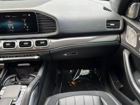 Certified 2022 Mercedes-Benz GLS 63 AMG 4MATIC image 31