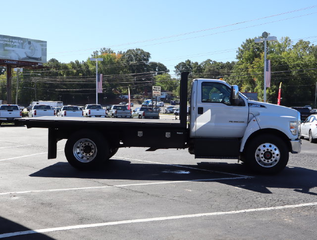 Used 2018 Ford F650 2WD Regular Cab Super Duty image 7