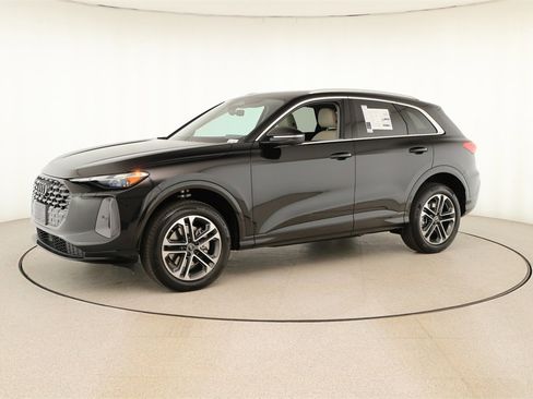 New 2025 Audi Q5 Premium image 13