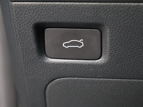 Used 2025 Kia K5 GT-Line w/ GT-Line Premium Package FWD image 34