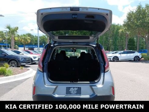 Certified 2025 Kia Soul LX w/ LX Technology Package FWD image 25
