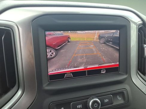 Used 2024 GMC Sierra 2500 Pro w/ Convenience Package AWD/4WD image 10