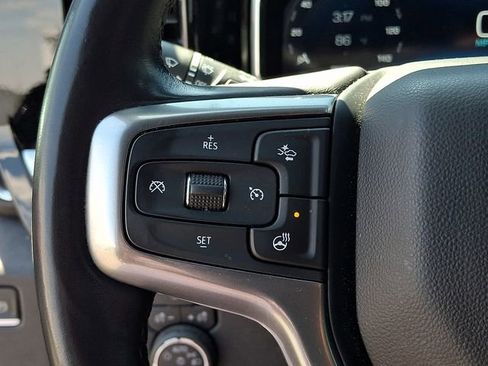 Used 2023 Chevrolet Silverado 1500 RST AWD/4WD image 15