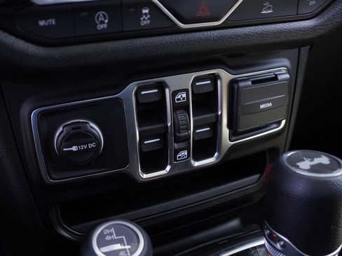 New 2026 Jeep Wrangler Unlimited Sport AWD/4WD image 16