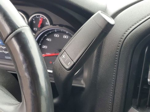 Used 2020 Chevrolet Silverado 1500 LT w/ All-Star Edition image 16