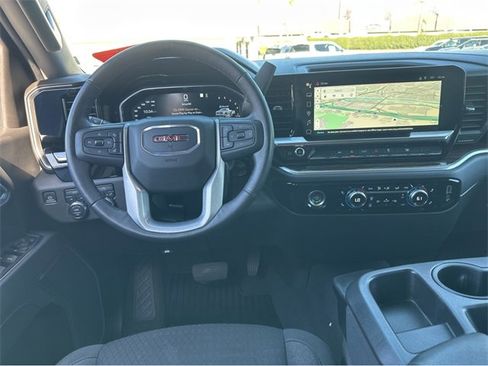 Certified 2022 GMC Sierra 1500 Elevation image 7