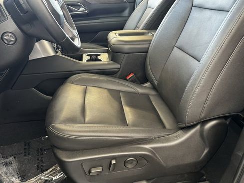 Certified 2023 Chevrolet Tahoe Z71 w/ Luxury Package image 5