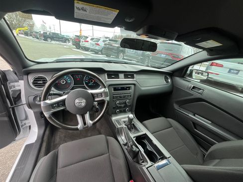 Used 2014 Ford Mustang GT RWD image 22