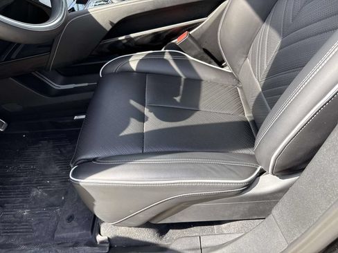 Used 2026 Cadillac Vistiq Platinum w/ LPO, Floor Liner Package AWD/4WD image 30