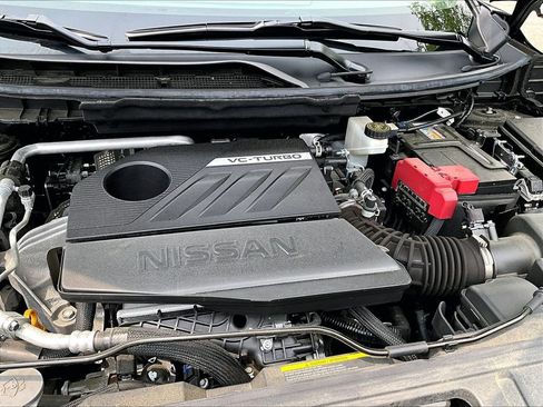 Used 2023 Nissan Rogue SV AWD/4WD image 28