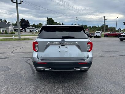 Used 2024 Ford Explorer XLT w/ Equipment Group 202A