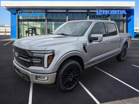 Used 2024 Ford F150 Platinum image 4