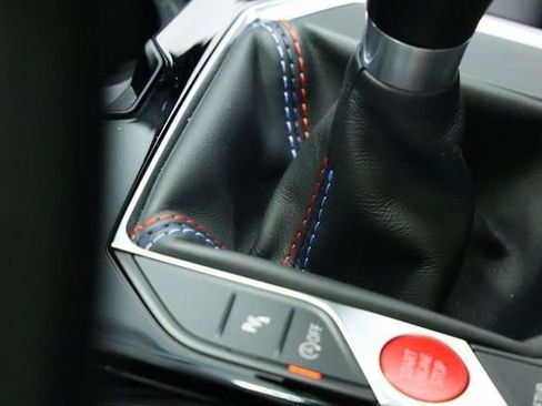 Used 2024 BMW M2 w/ Lighting Package RWD image 28