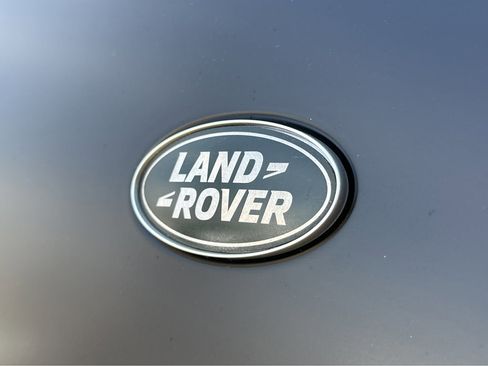 Used 2022 Land Rover Defender 110 X-Dynamic HSE image 46