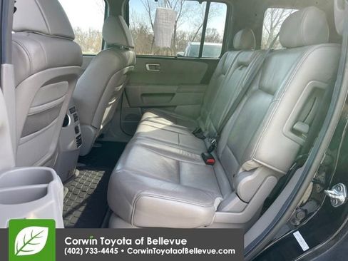 Used 2011 Honda Pilot Touring image 22