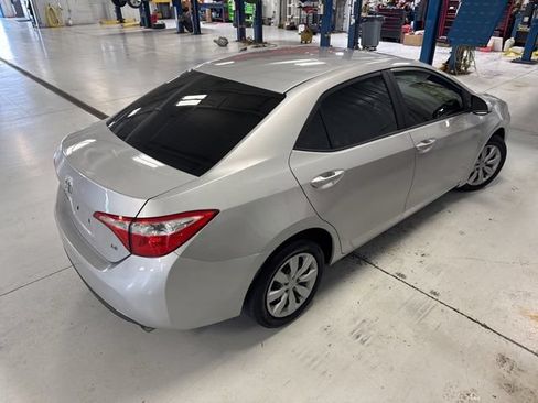 Used 2016 Toyota Corolla LE FWD image 10