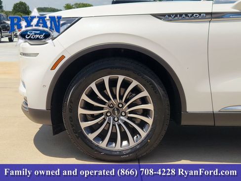 Used 2022 Lincoln Aviator Reserve w/ Equipment Group 201A RWD image 5