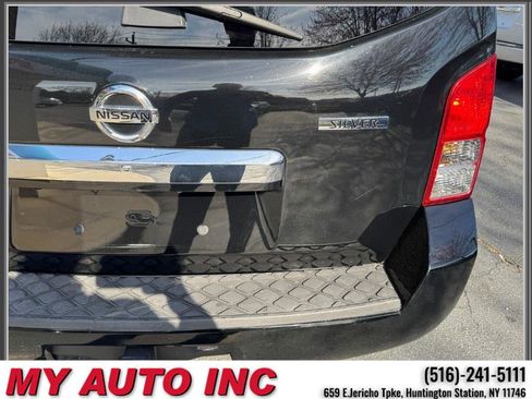 Used 2011 Nissan Pathfinder Silver w/ Protection Pkg image 38