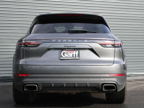 Used 2022 Porsche Cayenne image 10