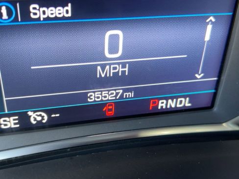 Certified 2023 Chevrolet Equinox LS w/ LS Convenience Package image 18