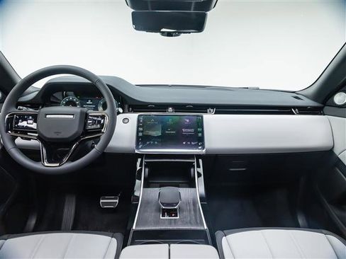 New 2026 Land Rover Range Rover Evoque Dynamic SE AWD/4WD image 19