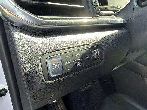 New 2026 GMC Terrain Elevation w/ Elevation Premium Package image 17