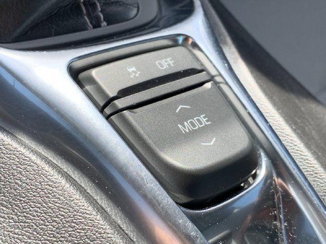 Used 2023 Chevrolet Camaro LT RWD image 28