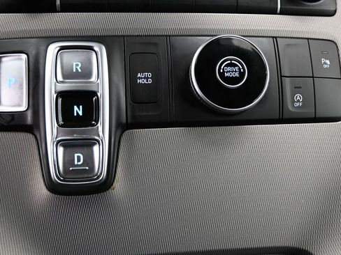 Used 2021 Hyundai Palisade SE image 24