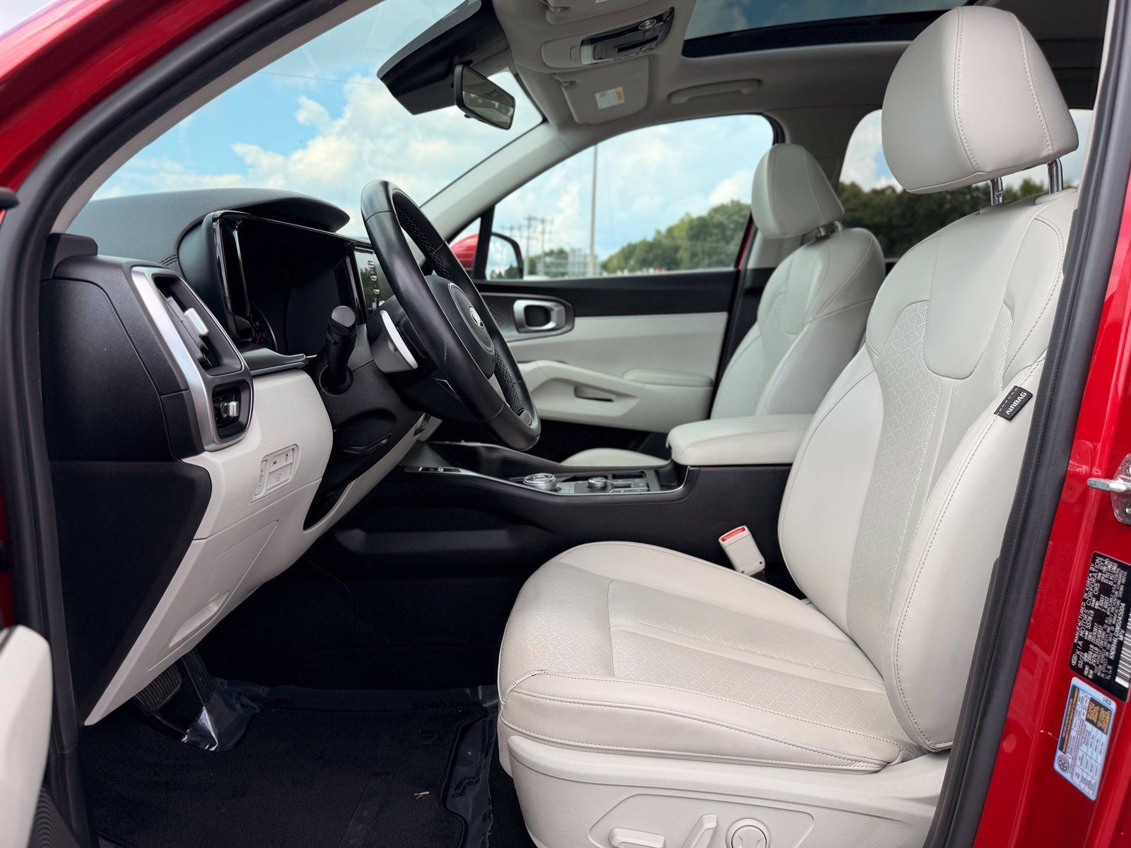 Used 2021 Kia Sorento EX FWD image 18