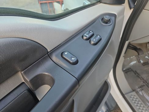 Used 2006 Ford F250 XL image 11