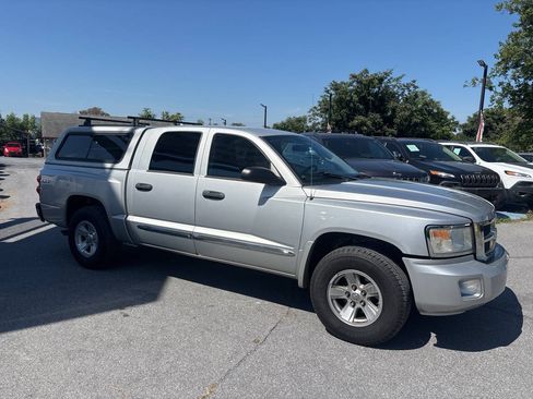 Used 2008 Dodge Dakota Laramie AWD/4WD image 5