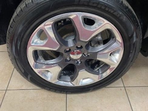 Used 2019 Jeep Compass Limited AWD/4WD image 26