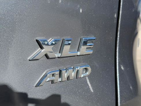 Used 2023 Toyota RAV4 XLE AWD/4WD image 18