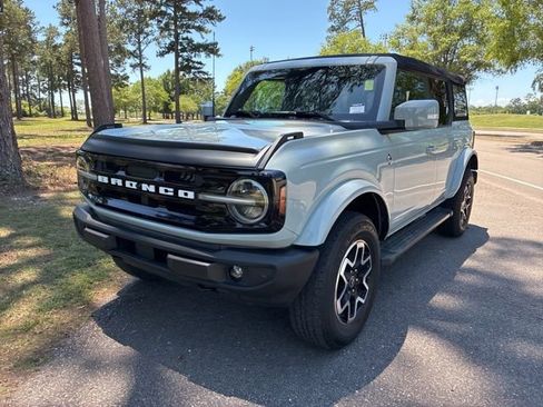Used 2023 Ford Bronco Outer Banks AWD/4WD image 7