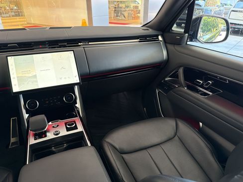 Used 2023 Land Rover Range Rover SE AWD/4WD image 30