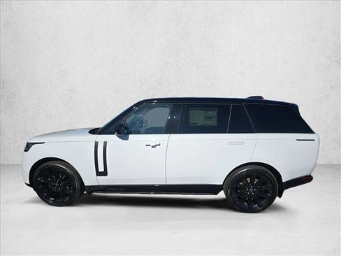New 2025 Land Rover Range Rover Long Wheelbase SE image 8