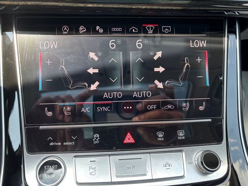 Used 2023 Audi Q7 3.0T Prestige AWD/4WD image 18
