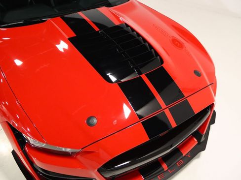 Used 2020 Ford Mustang Shelby GT500 w/ Technology Package RWD image 40