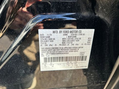 Used 2024 Ford Maverick XLT image 31