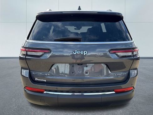 Used 2023 Jeep Grand Cherokee L Limited AWD/4WD image 3